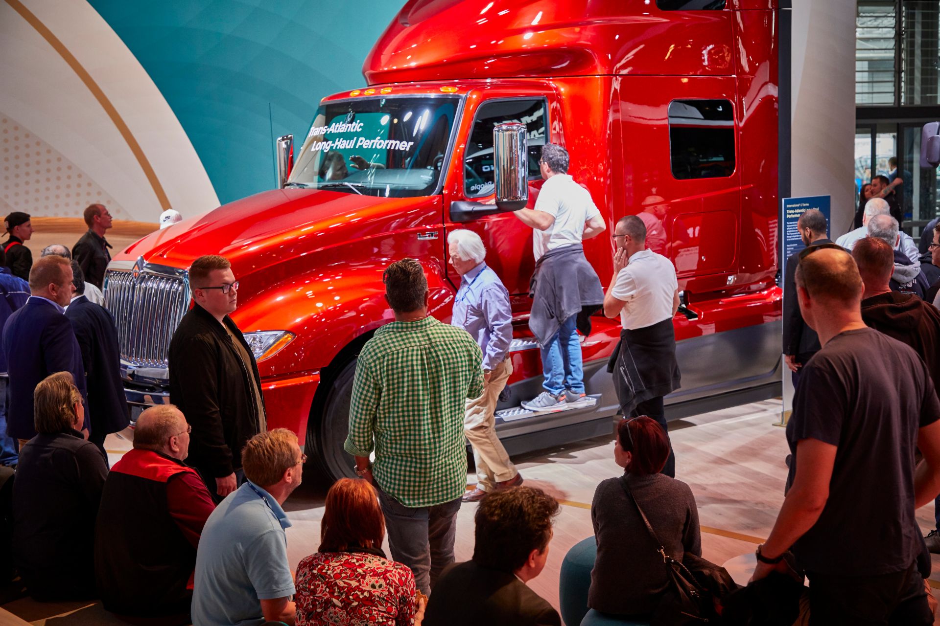 Navistar LT auf IAA